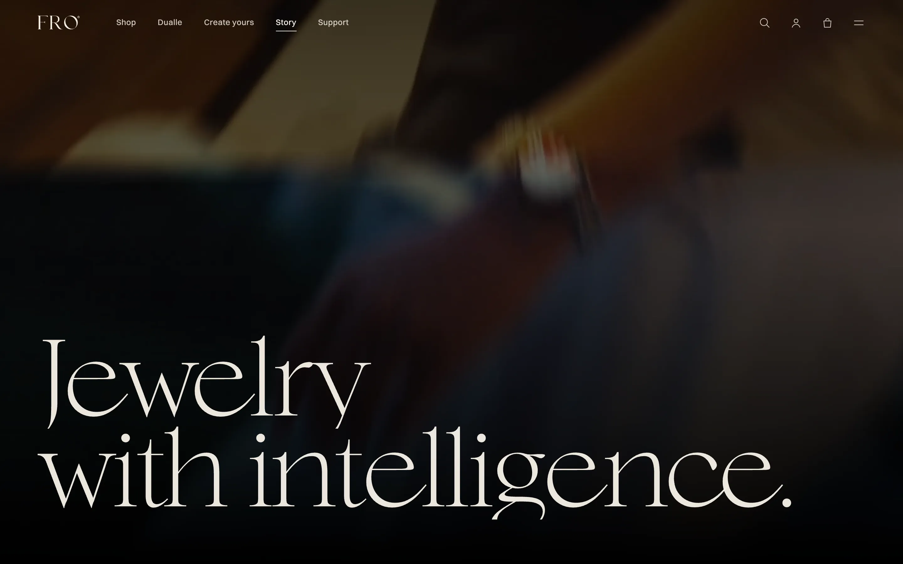 Jewelry with intelligence, the opening of the story page